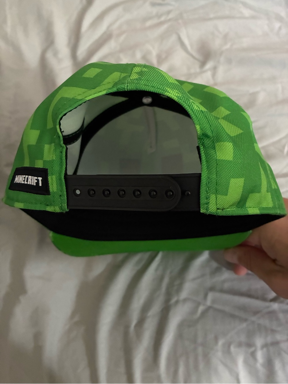 Minecraft SnapBack Hat - Picture 5 of 5